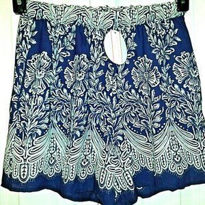 L@@K Cute White Birch Bella Rose Boutique Navy & White Dress Shorts ~ Small NWT